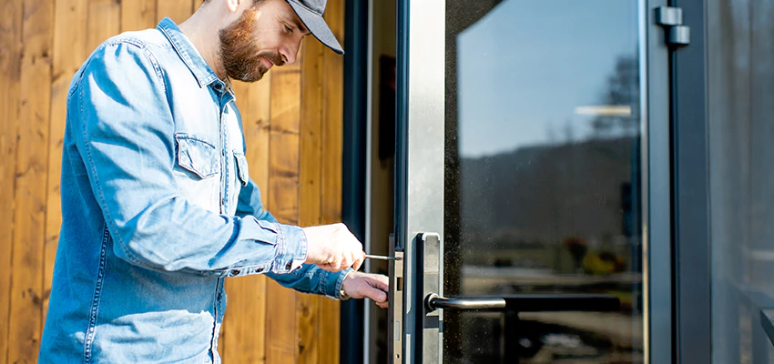 Frameless Glass Storefront Door Locks Replacement in Fairfax, CA