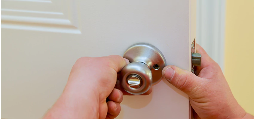 After-hours Locksmith For Lock And Key Installation in Fairfax, CA