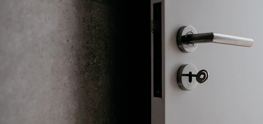 Front Door Handle Repair And Installation in Fairfax, CA