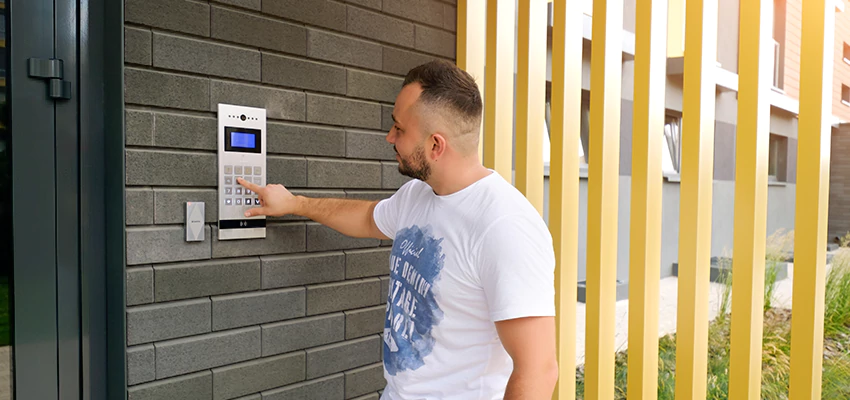 Locksmith Company For Smart Lock System Installation in Fairfax, California